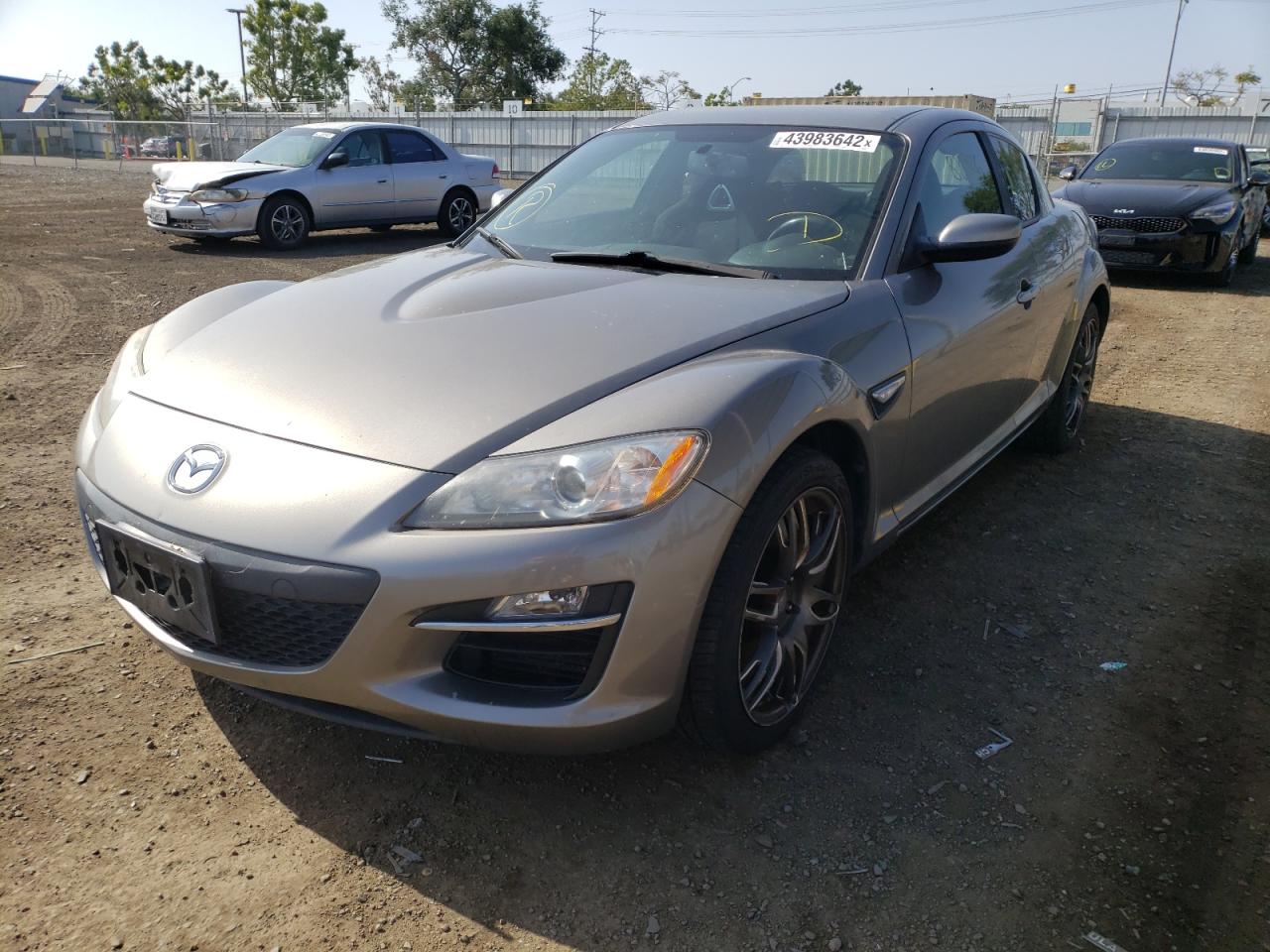 Photo 2 from auction – 2009 MAZDA RX8 with VIN JM1FE17M490403096