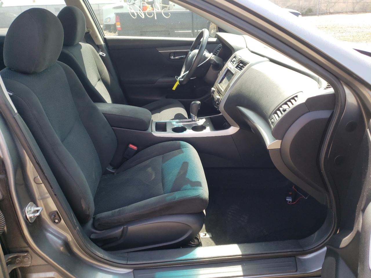 Photo 5 from auction – 2015 NISSAN ALTIMA 2.5 with VIN 1N4AL3AP2FC199199