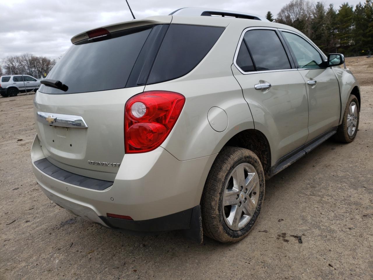 Photo 4 from auction – 2014 CHEVROLET EQUINOX LT with VIN 2GNFLHEK2E6367692