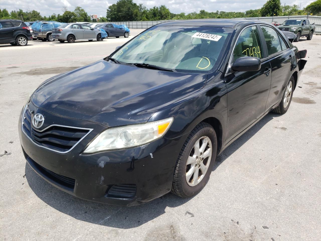 Photo 2 from auction – 2011 TOYOTA CAMRY BASE with VIN 4T4BF3EK2BR203407