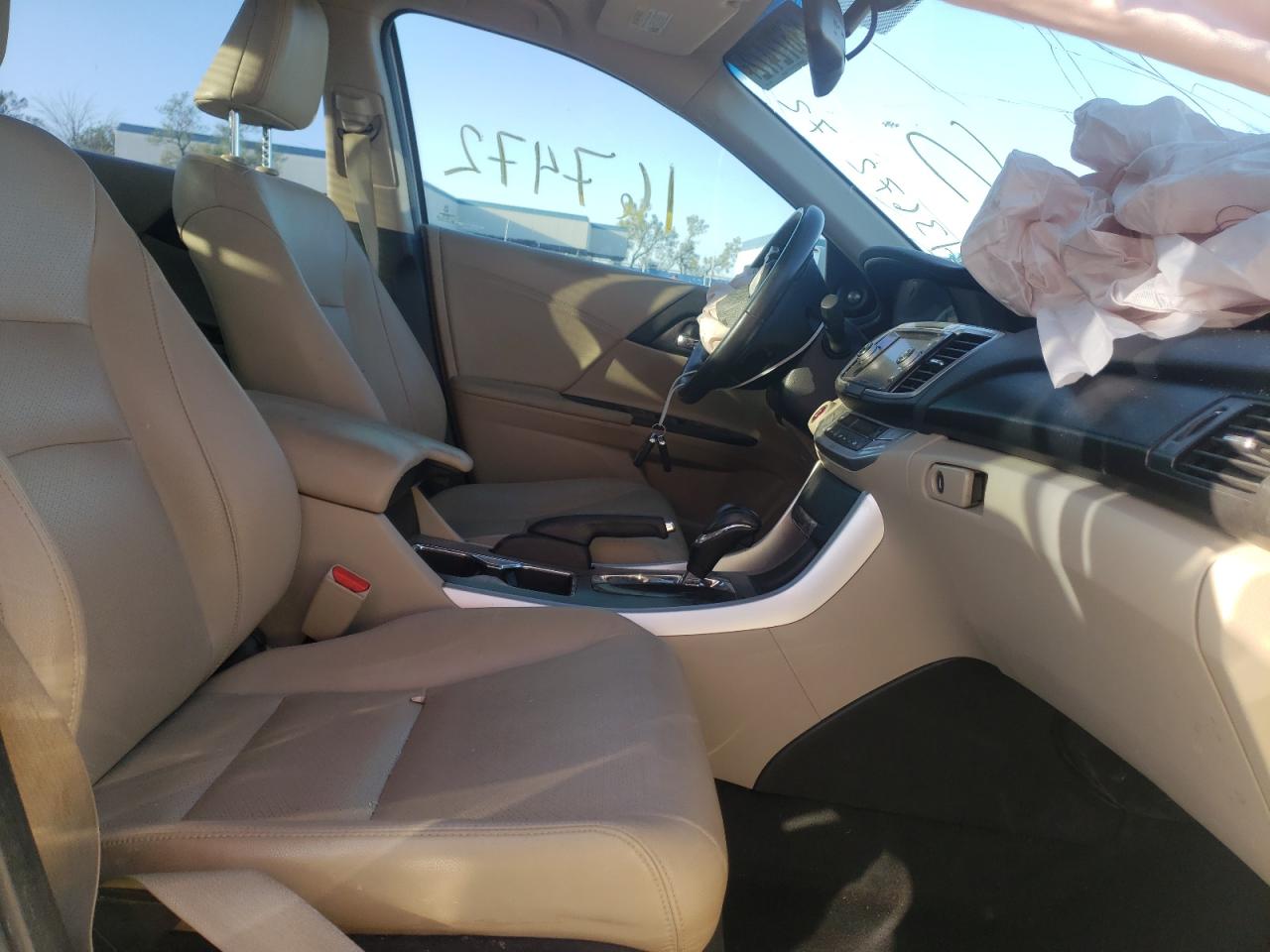 Photo 5 from auction – 2013 HONDA ACCORD EXL with VIN 1HGCR3F80DA024012
