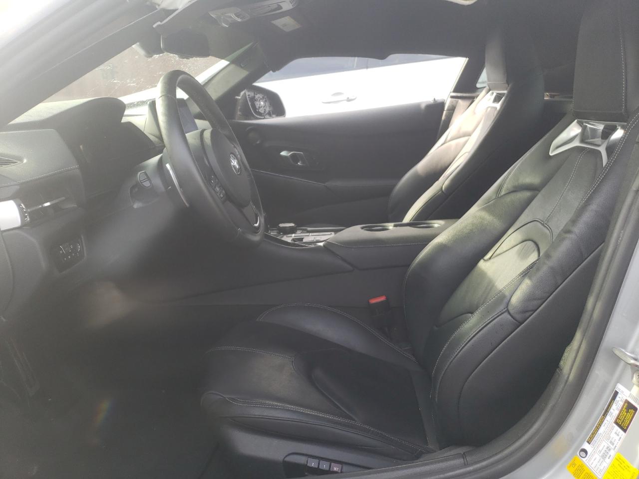 Photo 5 from auction – 2020 TOYOTA SUPRA BASE with VIN WZ1DB4C03LW028375