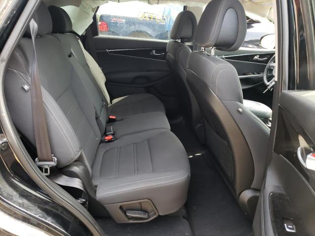 Photo 6 from auction – 2016 KIA SORENTO LX with VIN 5XYPG4A37GG166367