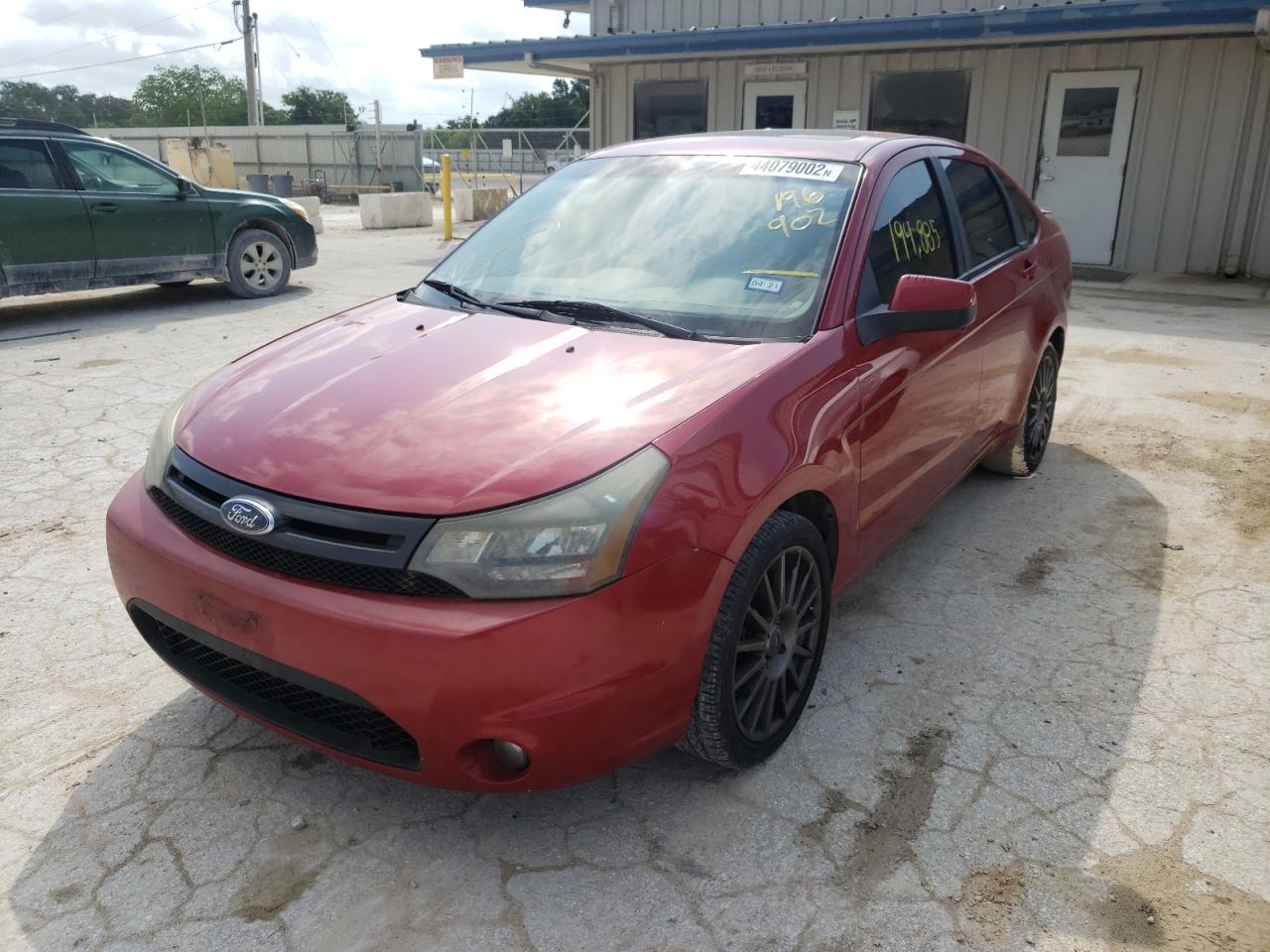 Photo 2 from auction – 2010 FORD FOCUS SES with VIN 1FAHP3GN0AW196902