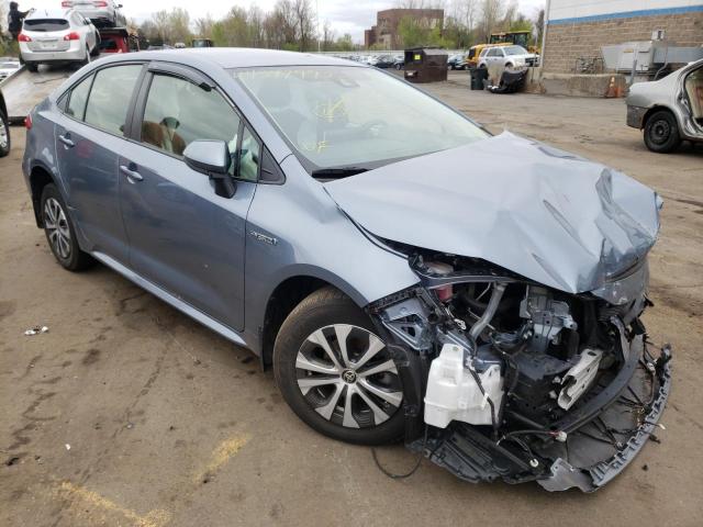 TOYOTA COROLLA LE 2021 with VIN JTDEAMDE9MJ019470 - Photo from auction