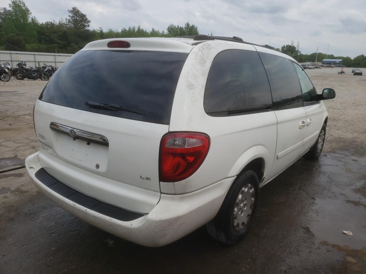 Photo 4 from auction – 2004 CHRYSLER TOWN & COU with VIN 2C4GP44RX4R608243