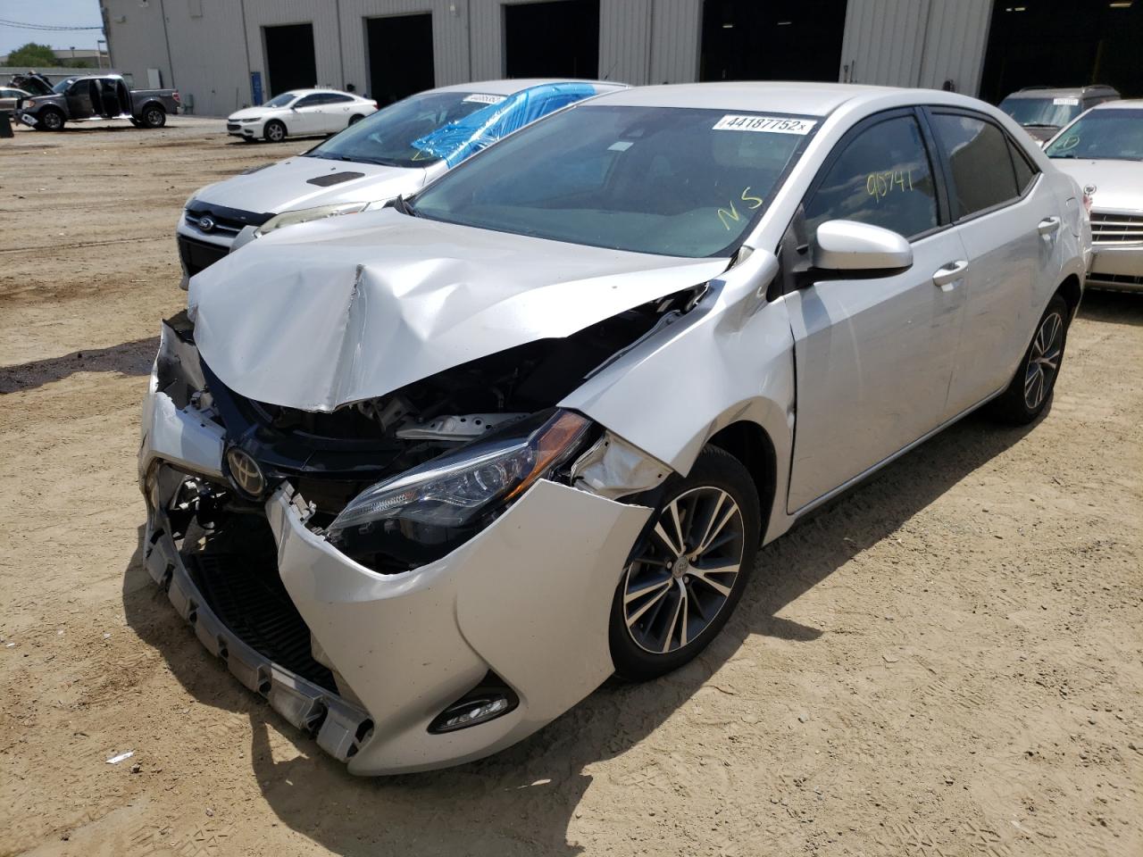 Photo 2 from auction – 2018 TOYOTA COROLLA L with VIN 5YFBURHE1JP745011