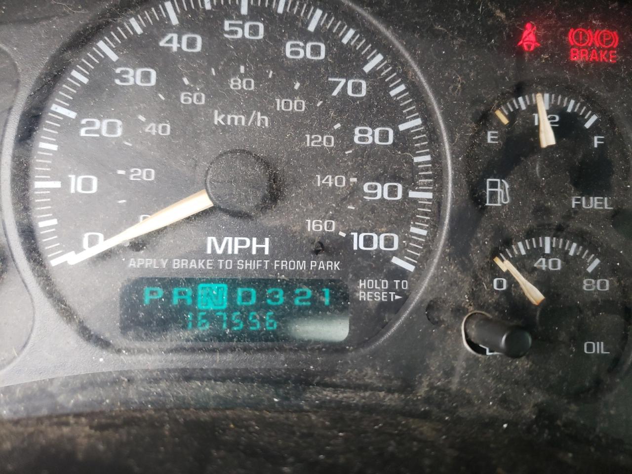 Photo 8 from auction – 2002 CHEVROLET SILVRK1500 with VIN 1GCEC14W92Z171944