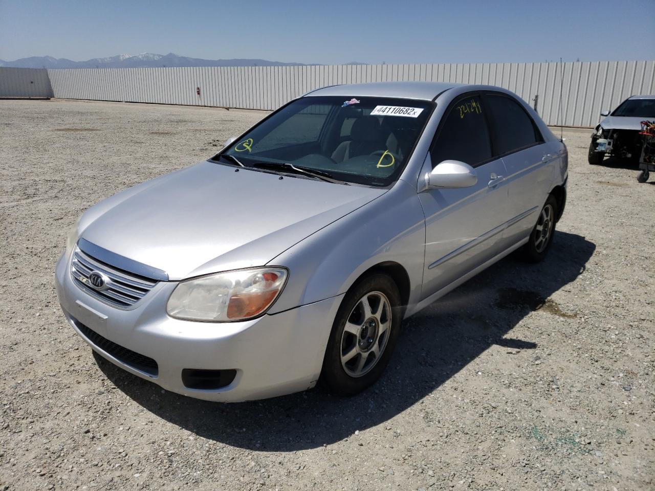 Photo 2 from auction – 2007 KIA SPECTRA EX with VIN KNAFE121575401433