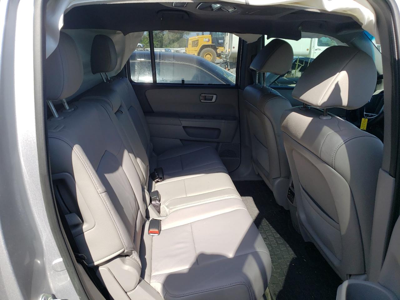 Photo 6 from auction – 2015 HONDA PILOT EXL with VIN 5FNYF3H6XFB001257