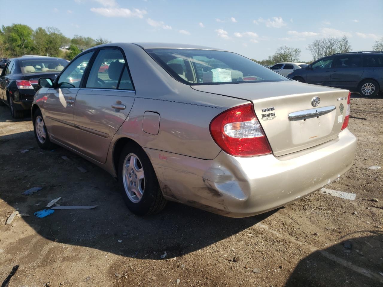 Photo 3 from auction – 2004 TOYOTA CAMRY LE with VIN 4T1BE32K64U890282