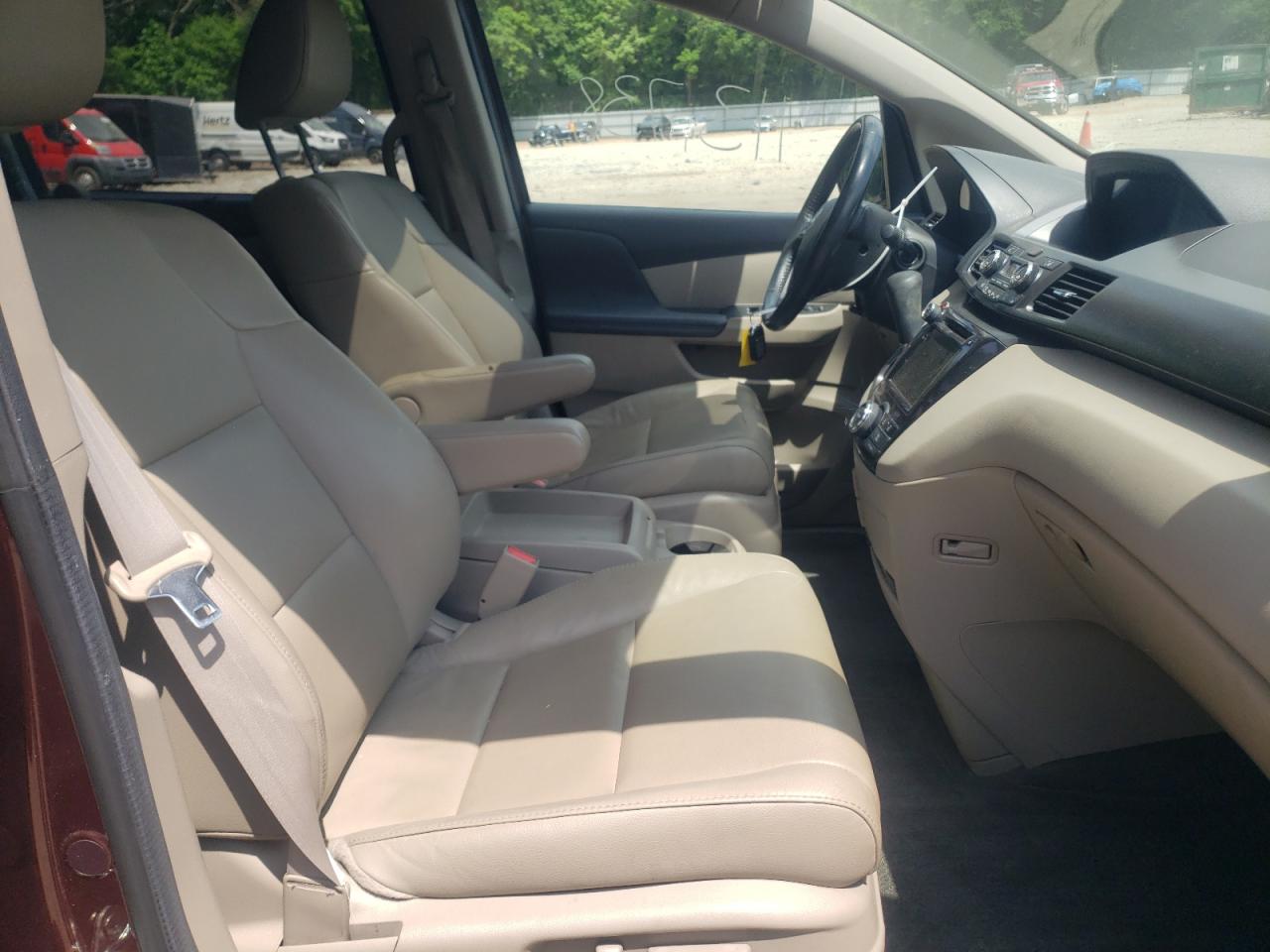 Photo 5 from auction – 2014 HONDA ODYSSEY EX with VIN 5FNRL5H63EB080908