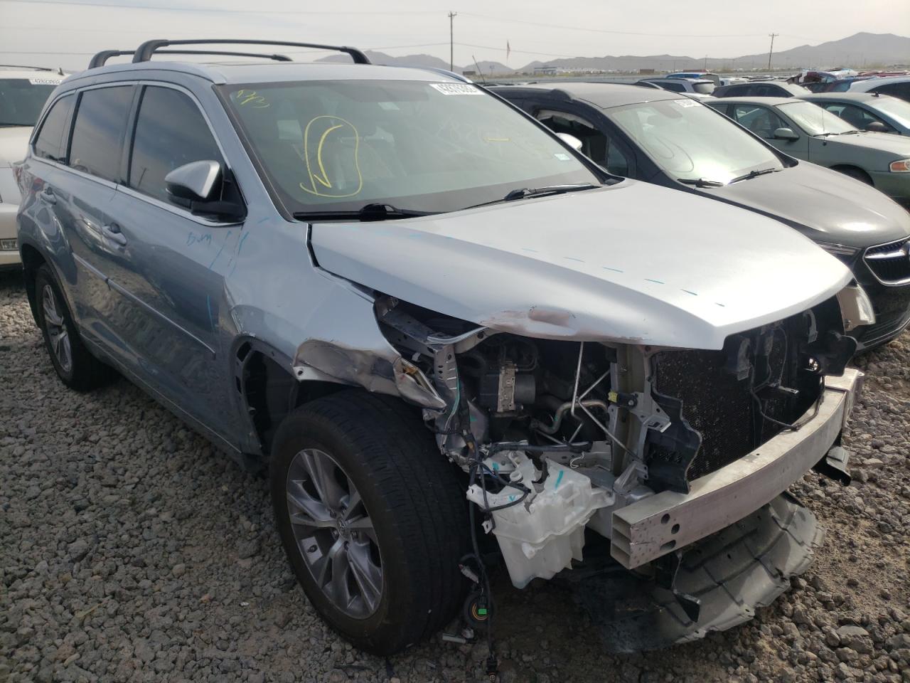 TOYOTA HIGHLANDER 2014 with VIN 5TDKKRFH3ES027461 - Photo from auction