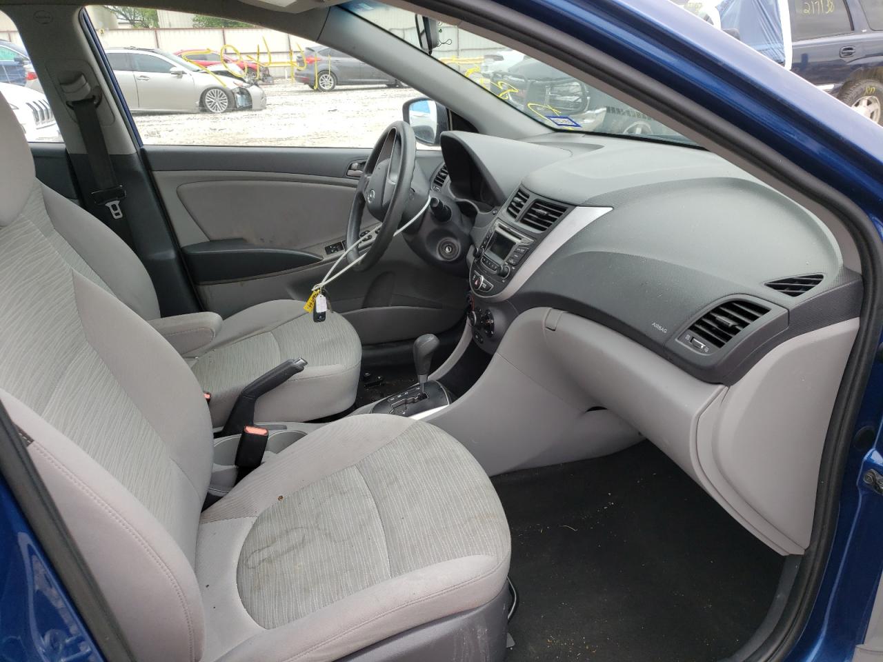 Photo 5 from auction – 2016 HYUNDAI ACCENT SE with VIN KMHCT4AE5GU089892