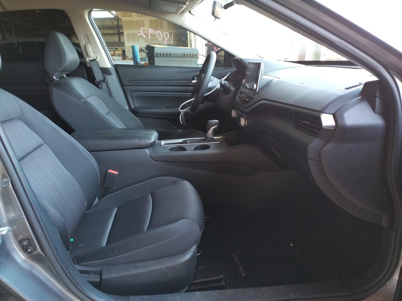 Photo 5 from auction – 2020 NISSAN ALTIMA S with VIN 1N4BL4BV2LC183197