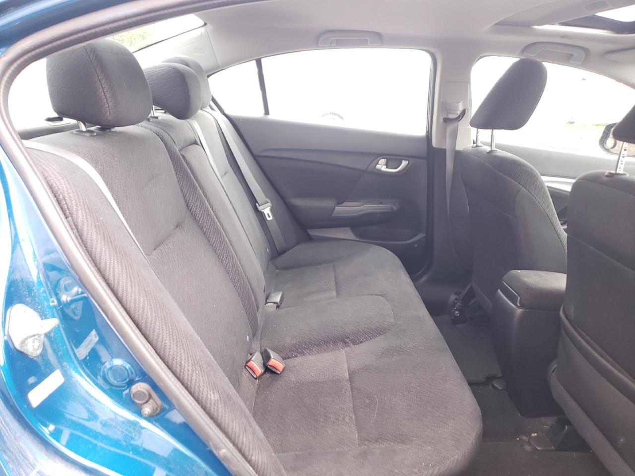 Photo 6 from auction – 2013 HONDA CIVIC LX with VIN 2HGFB2E55DH023233