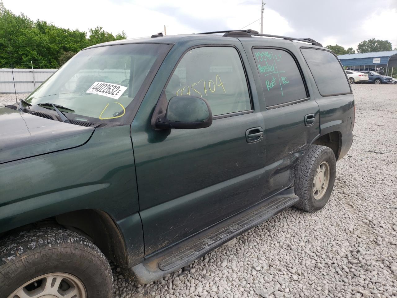 Photo 9 from auction – 2002 GMC YUKON with VIN 1GKEC13Z82R313197