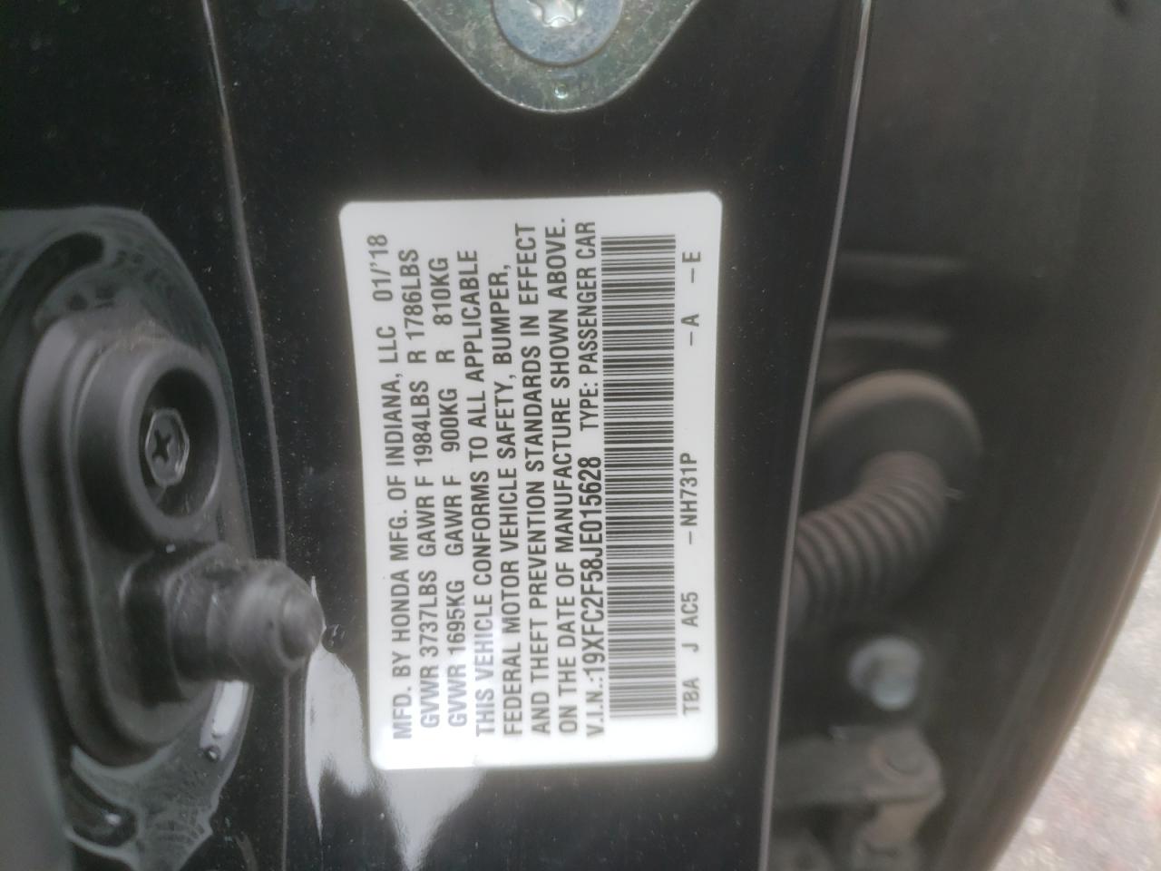 Photo 10 from auction – 2018 HONDA CIVIC LX with VIN 19XFC2F58JE015628
