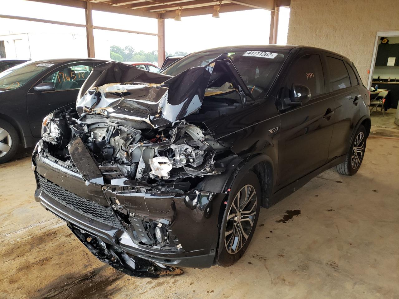 Photo 2 from auction – 2019 MITSUBISHI OUTLANDER with VIN JA4AP3AU1KU017561
