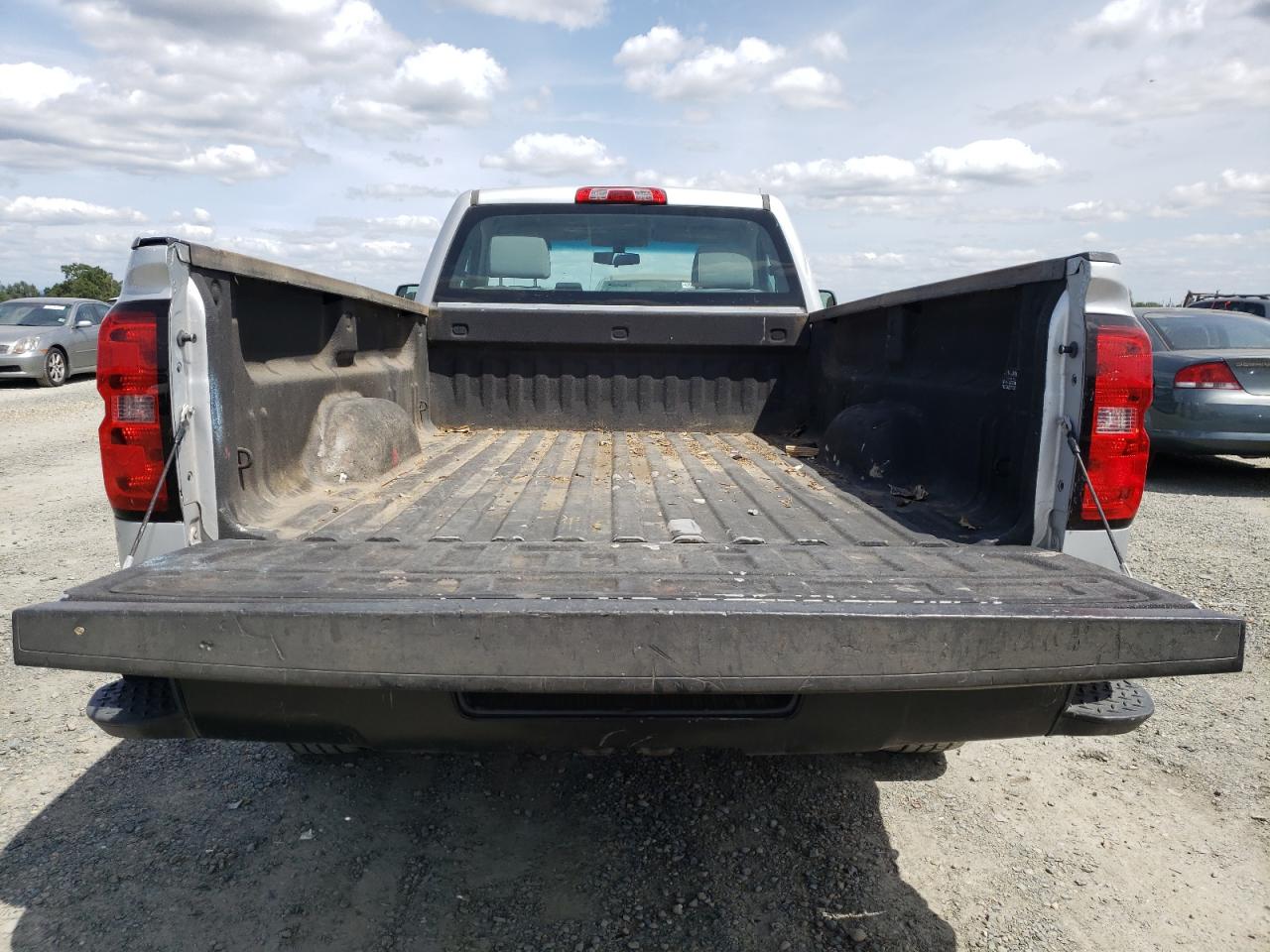 Photo 6 from auction – 2014 CHEVROLET SILVERADO with VIN 1GCNCPEC2EZ416577