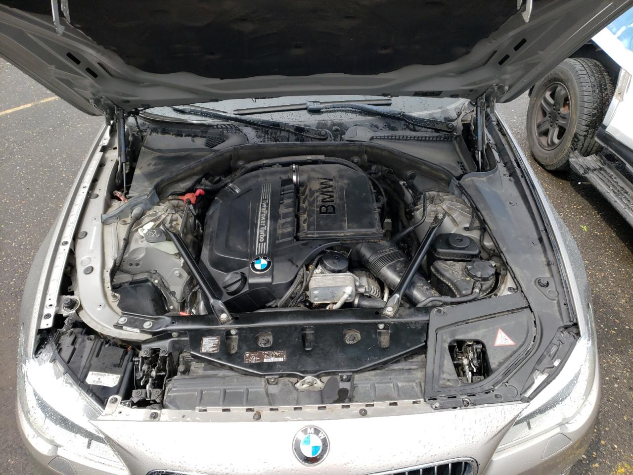 Photo 7 from auction – 2014 BMW 535 XI with VIN WBA5B3C56ED292498