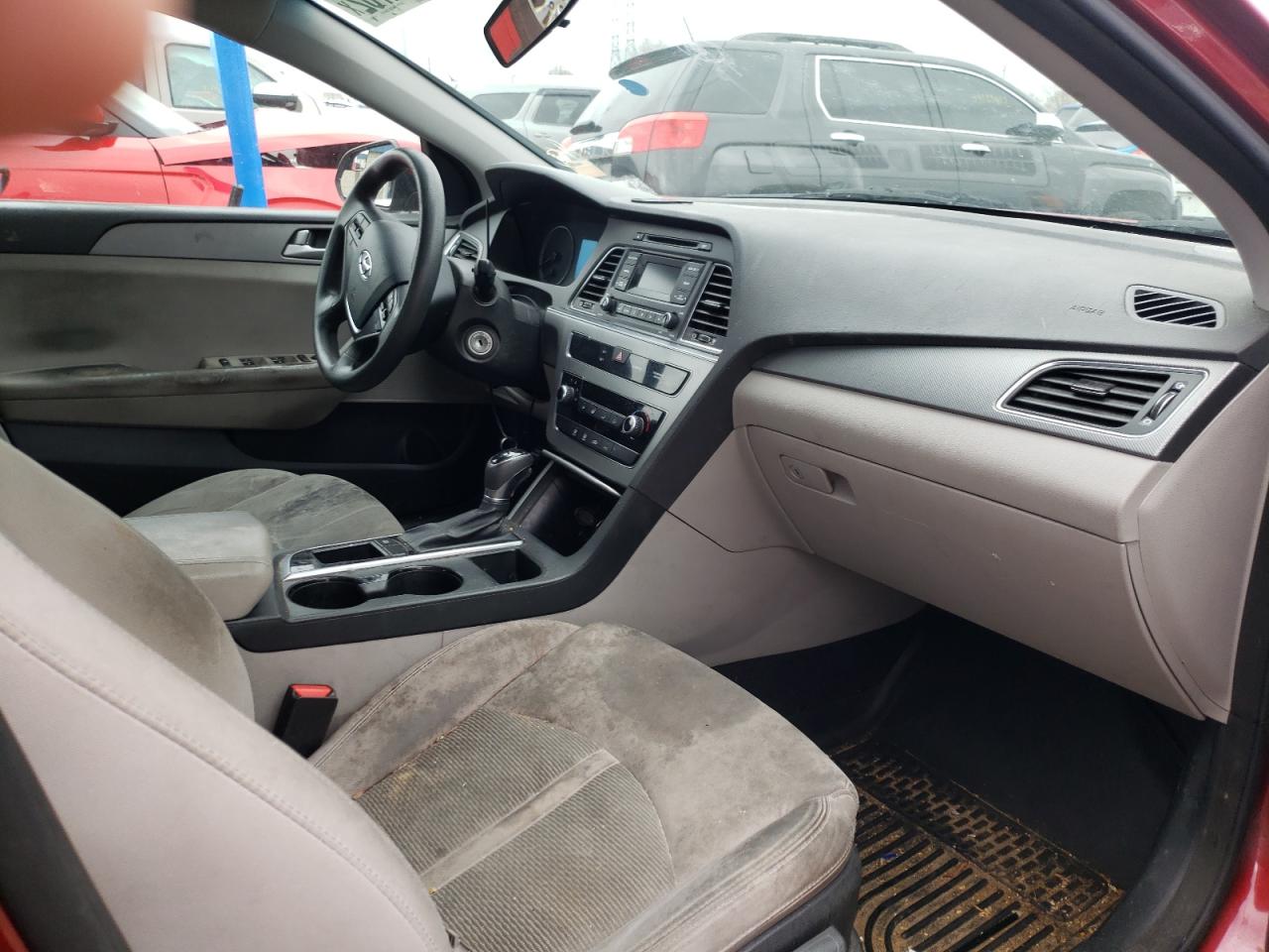 Photo 5 from auction – 2015 HYUNDAI SONATA SE with VIN 5NPE24AF8FH133224