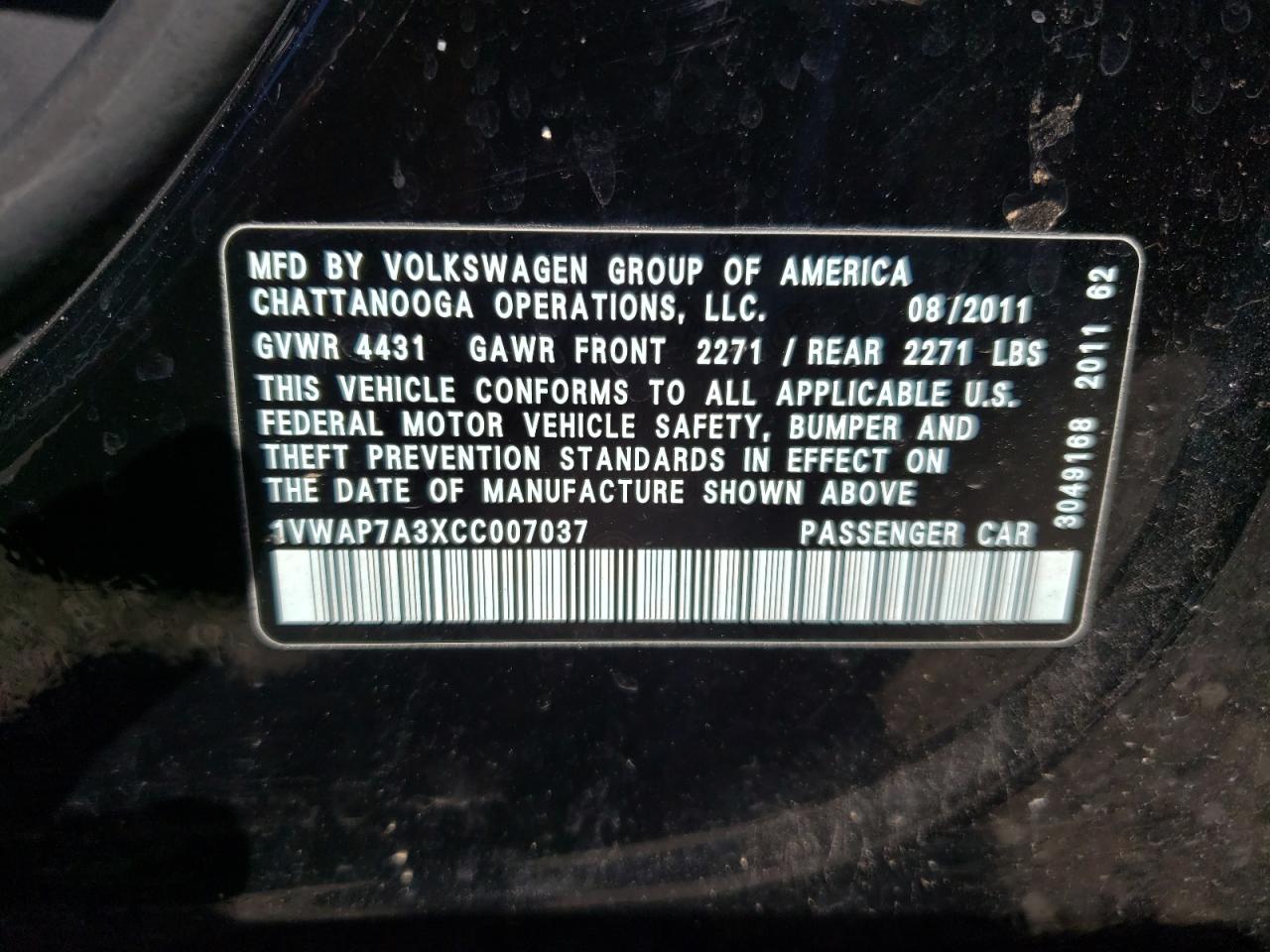 Photo 10 from auction – 2012 VOLKSWAGEN PASSAT S with VIN 1VWAP7A3XCC007037