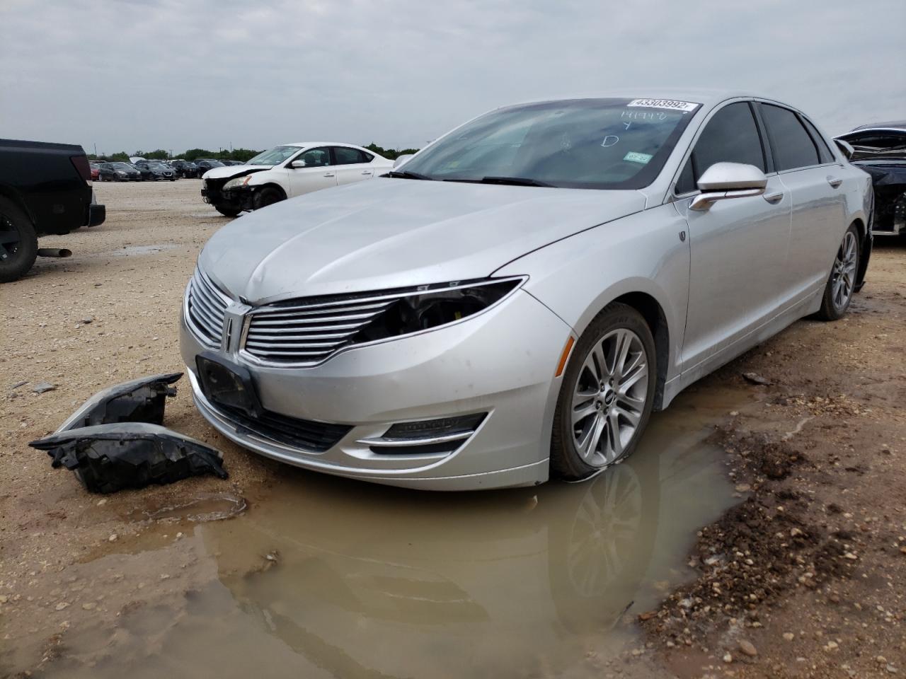 Photo 2 from auction – 2013 LINCOLN MKZ with VIN 3LN6L2GK7DR810182