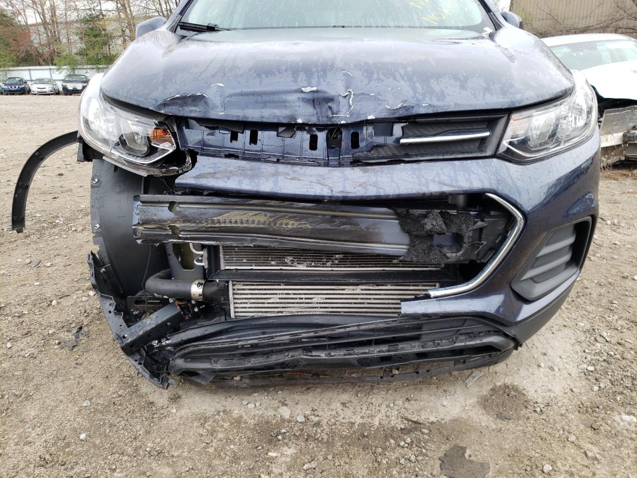 Photo 9 from auction – 2019 CHEVROLET TRAX LS with VIN 3GNCJKSB4KL307379