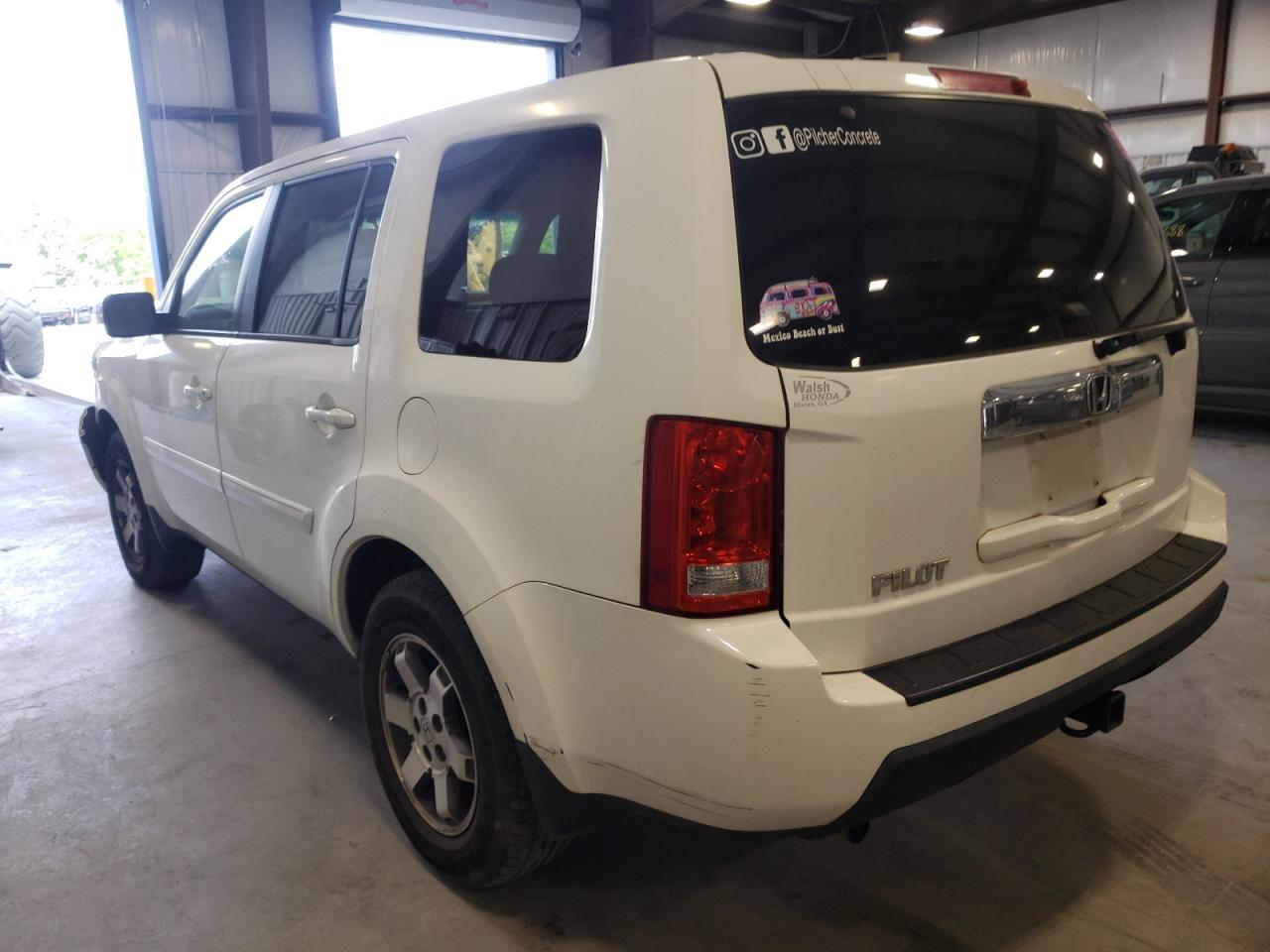 Photo 3 from auction – 2010 HONDA PILOT LX with VIN 5FNYF3H27AB016532