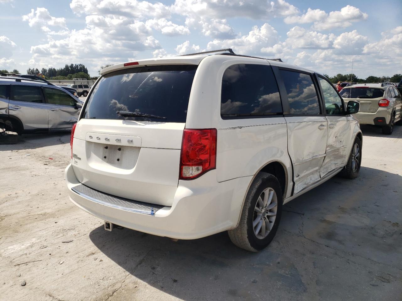 Photo 4 from auction – 2013 DODGE GRAND CARA with VIN 2C4RDGCG8DR538406