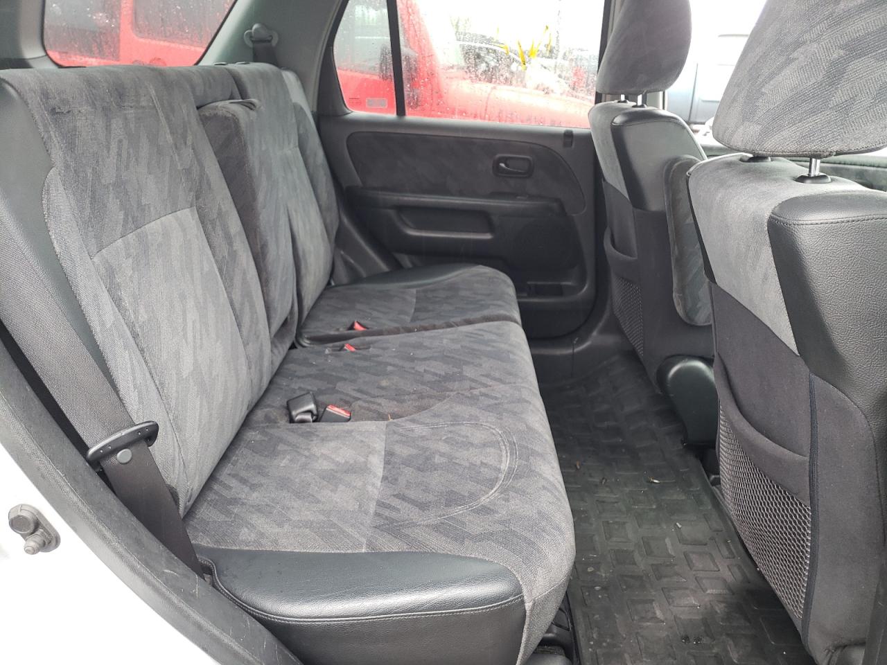 Photo 6 from auction – 2003 HONDA CR-V EX with VIN SHSRD78823U109167