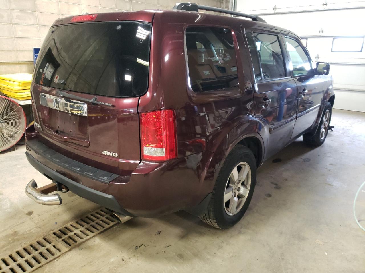 Photo 4 from auction – 2010 HONDA PILOT EXL with VIN 5FNYF4H59AB036426