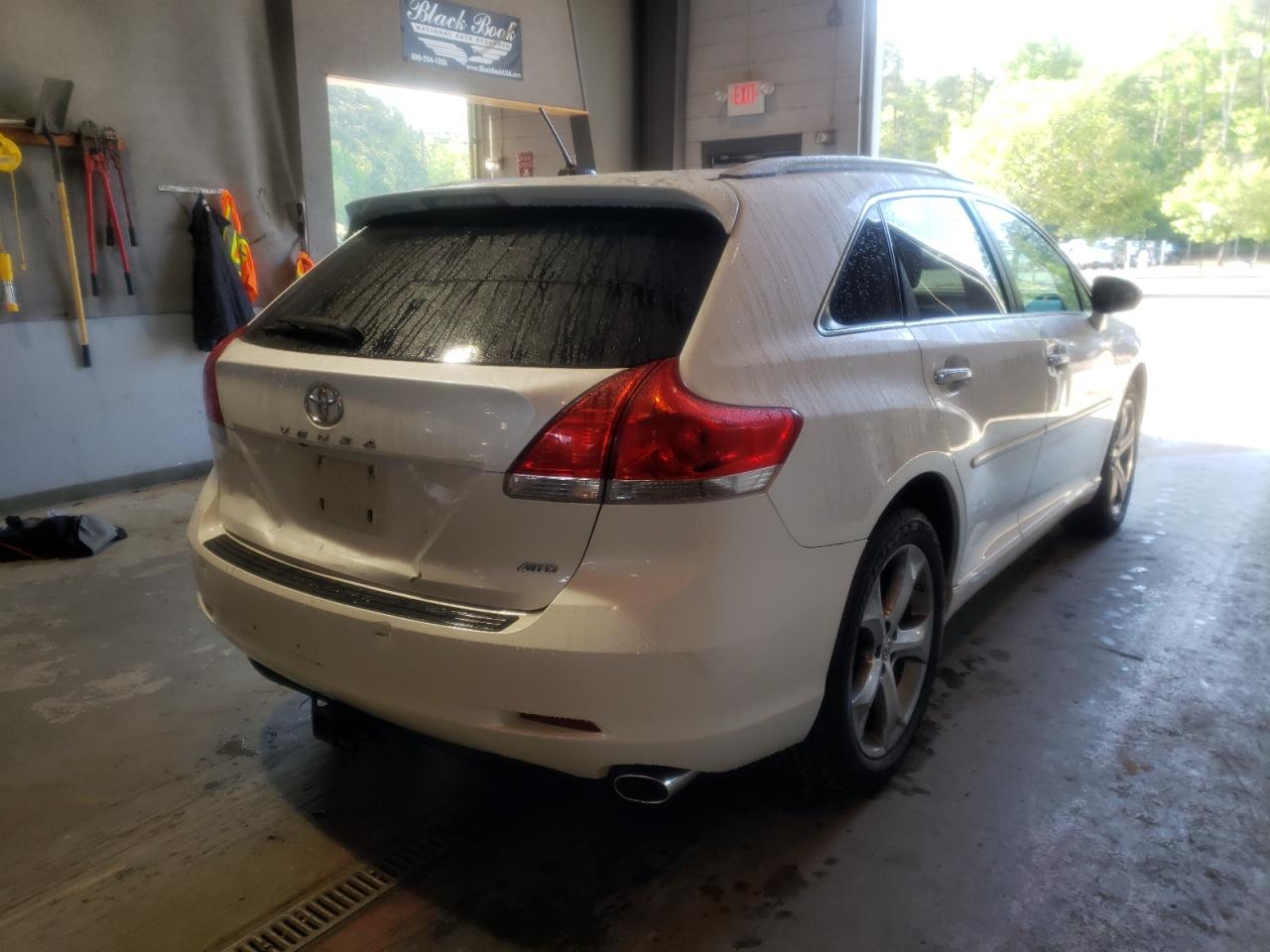 Photo 4 from auction – 2009 TOYOTA VENZA with VIN 4T3BK11A89U025902