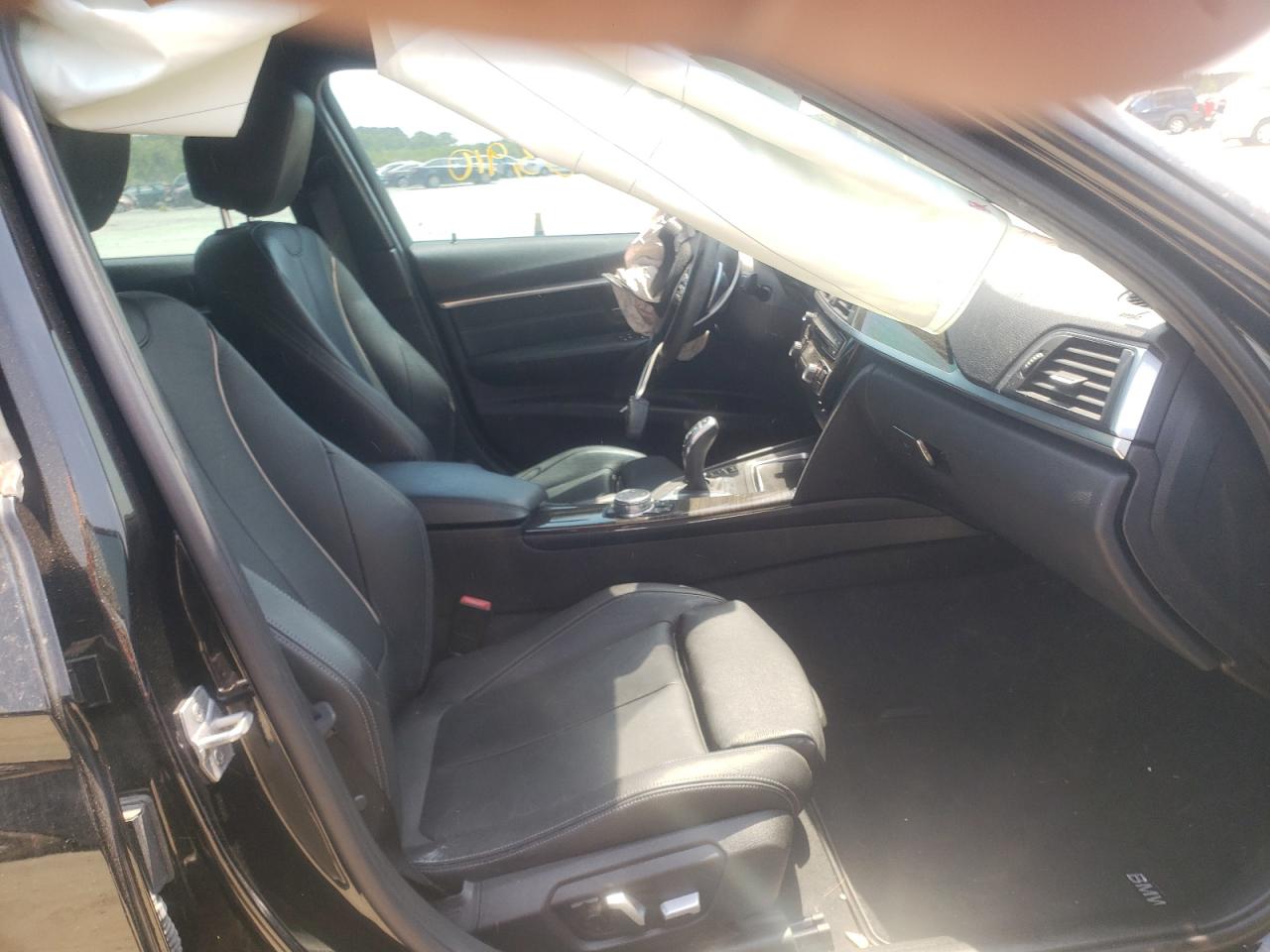 Photo 5 from auction – 2016 BMW 328 I SULE with VIN WBA8E9G55GNU28716