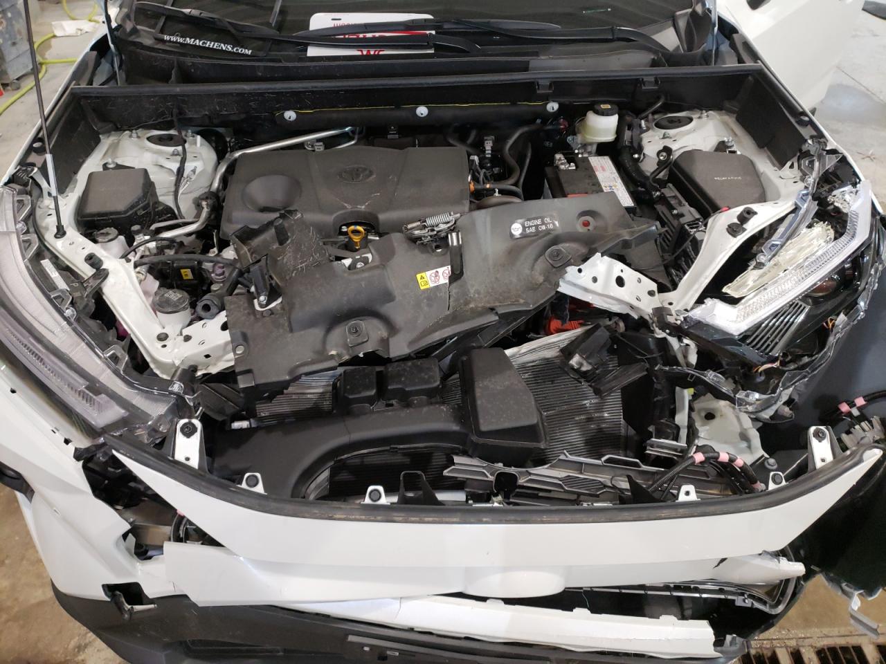 Photo 7 from auction – 2022 TOYOTA RAV4 LTD with VIN JTMN1RFV1ND086011