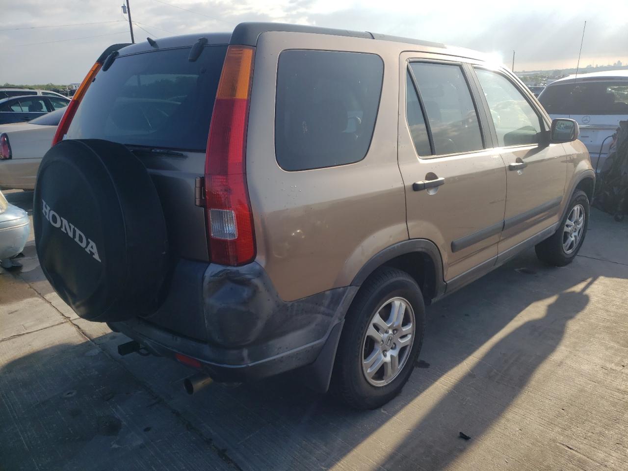 Photo 4 from auction – 2003 HONDA CR-V EX with VIN JHLRD78803C000617