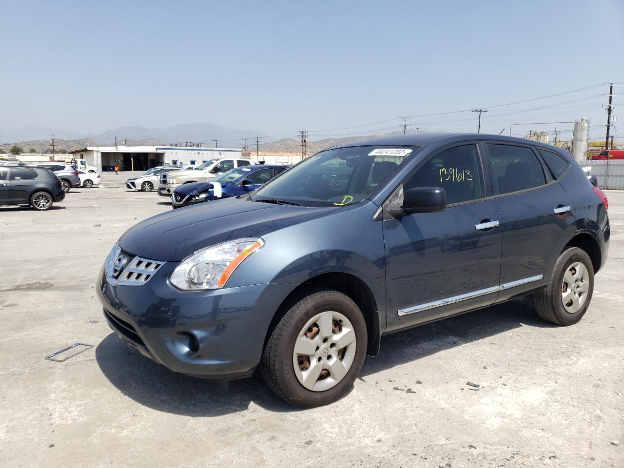 Photo 2 from auction – 2014 NISSAN ROGUE SELE with VIN JN8AS5MT5EW600960