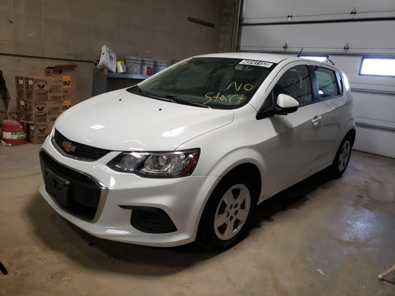 Photo 2 from auction – 2017 CHEVROLET SONIC with VIN 1G1JG6SH9H4138218