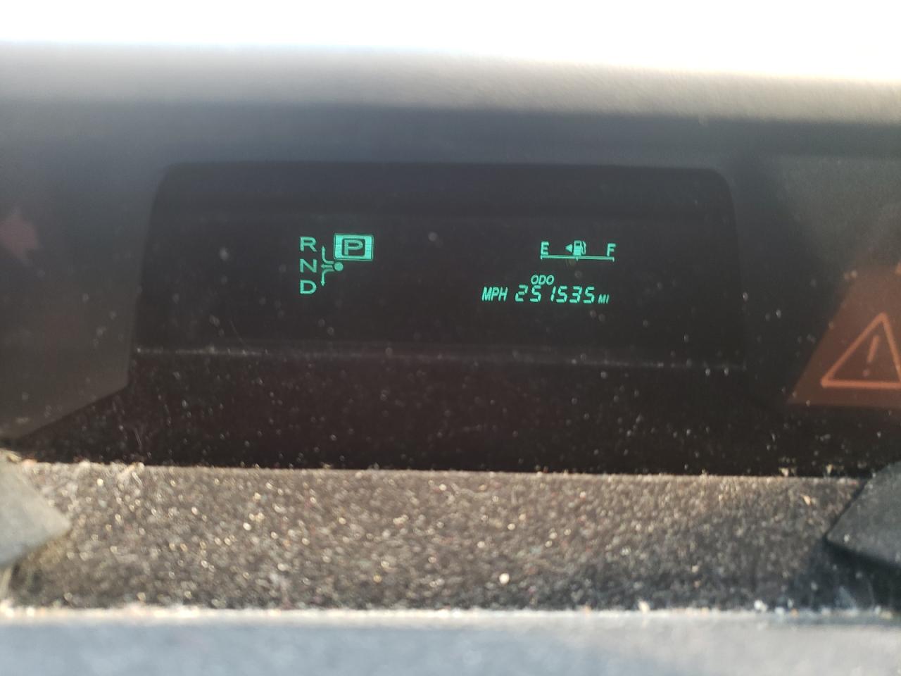 Photo 8 from auction – 2007 TOYOTA PRIUS with VIN JTDKB20U477088442