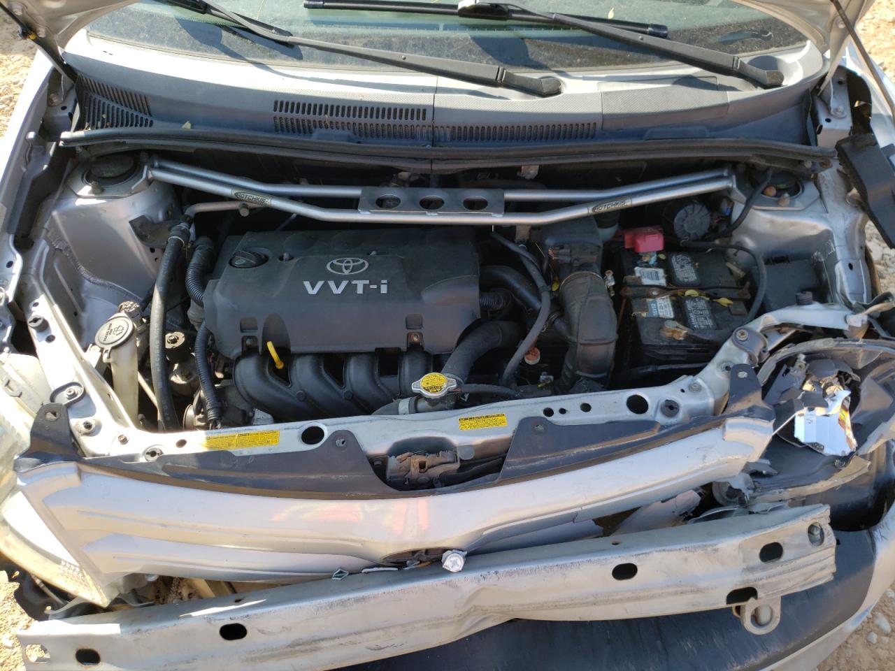 Photo 7 from auction – 2005 TOYOTA SCION XA with VIN JTKKT624950080644