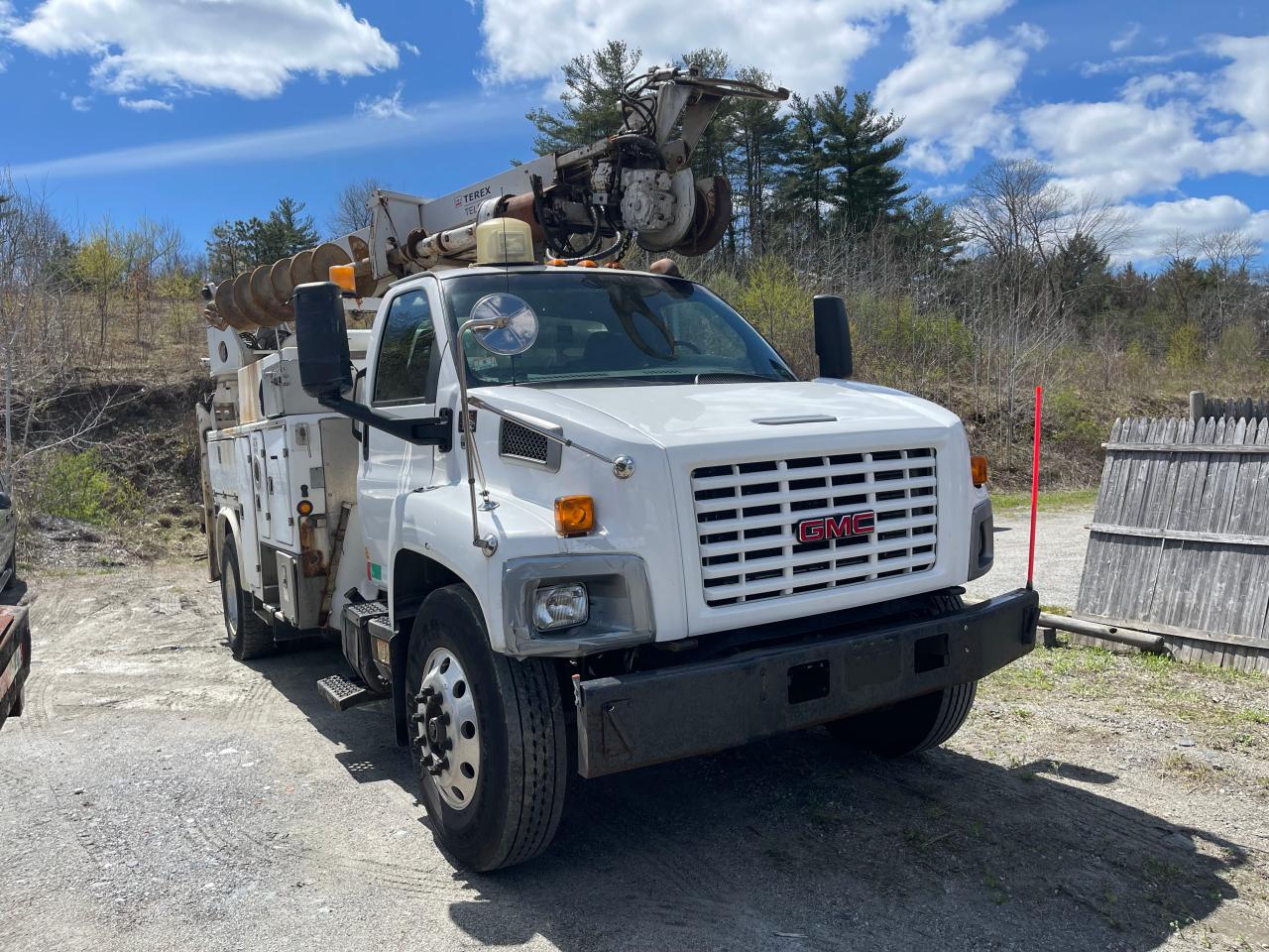 GMC C8500 C8C0 2008 with VIN 1GDM8C1B68F409880 - Photo from auction
