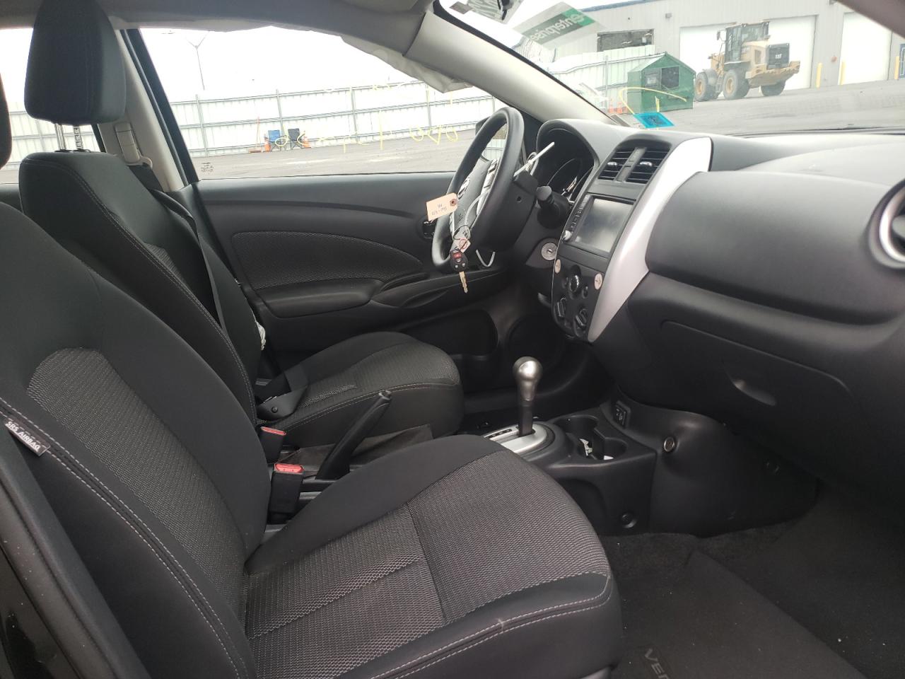 Photo 5 from auction – 2019 NISSAN VERSA S with VIN 3N1CN7AP3KL877836