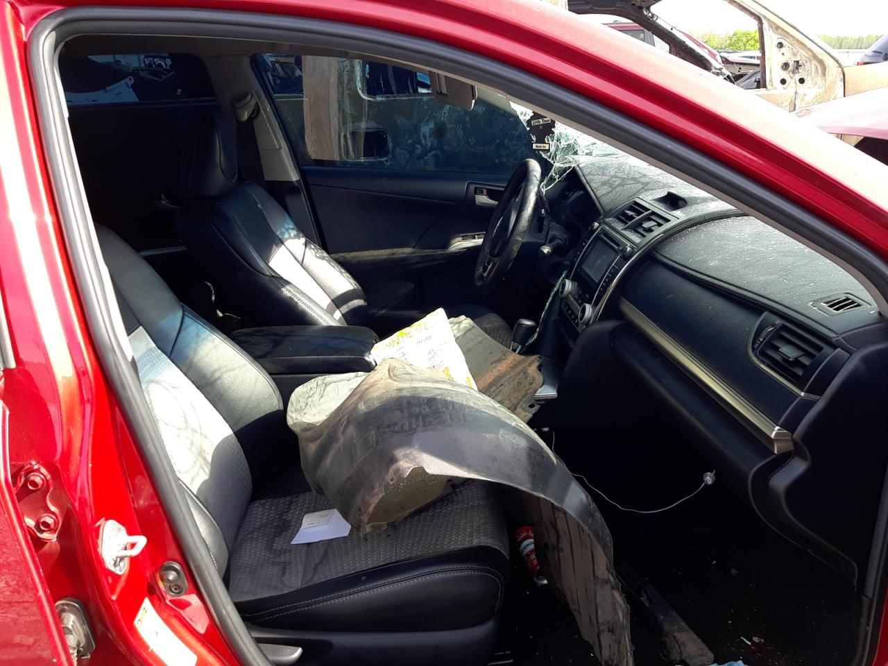 Photo 5 from auction – 2012 TOYOTA CAMRY BASE with VIN 4T1BF1FK0CU581918