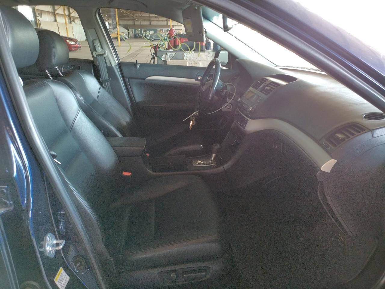 Photo 5 from auction – 2007 ACURA TSX with VIN JH4CL96847C003013
