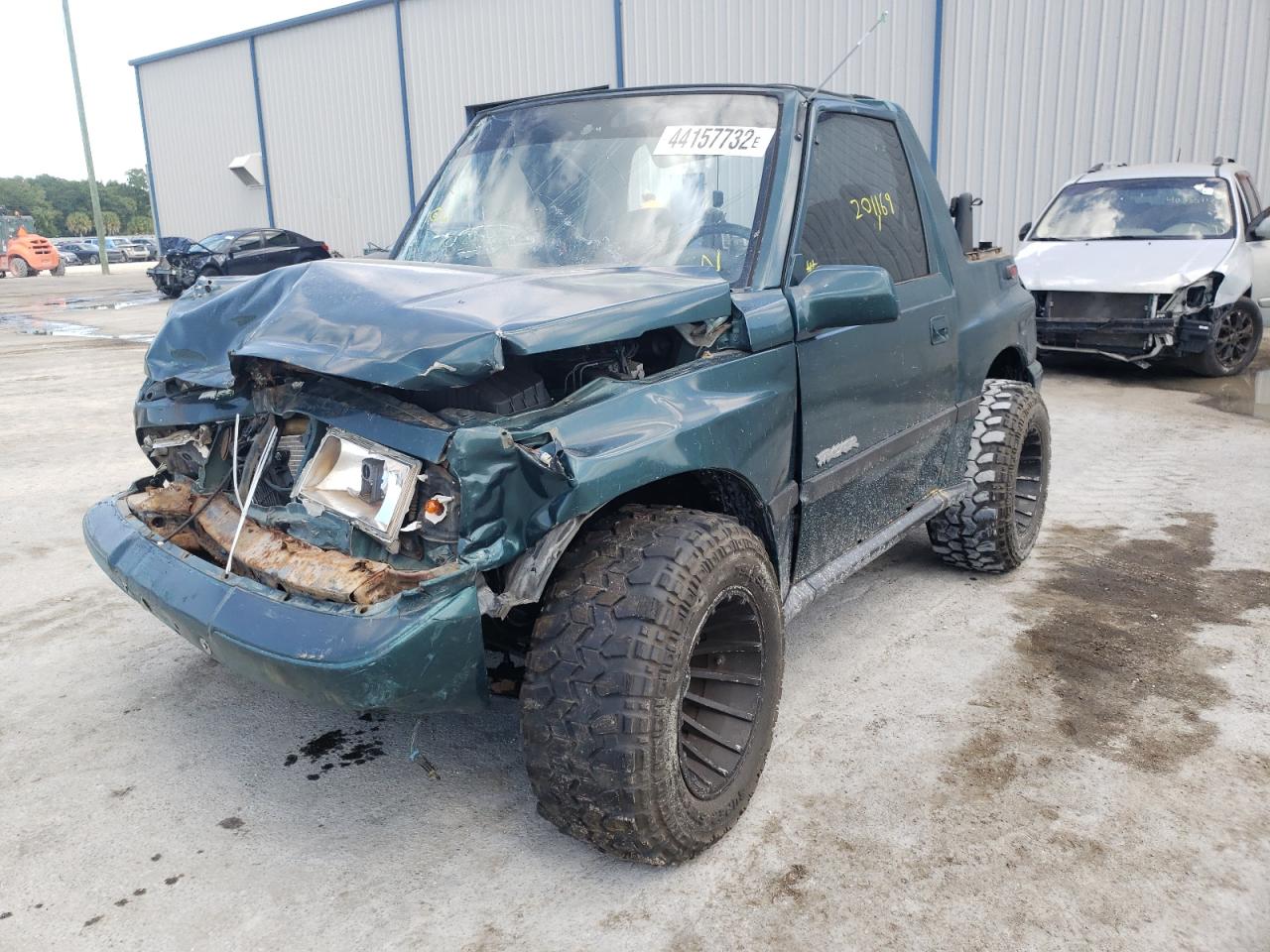Photo 2 from auction – 1996 GEO TRACKER with VIN 2CNBJ1868T6943703