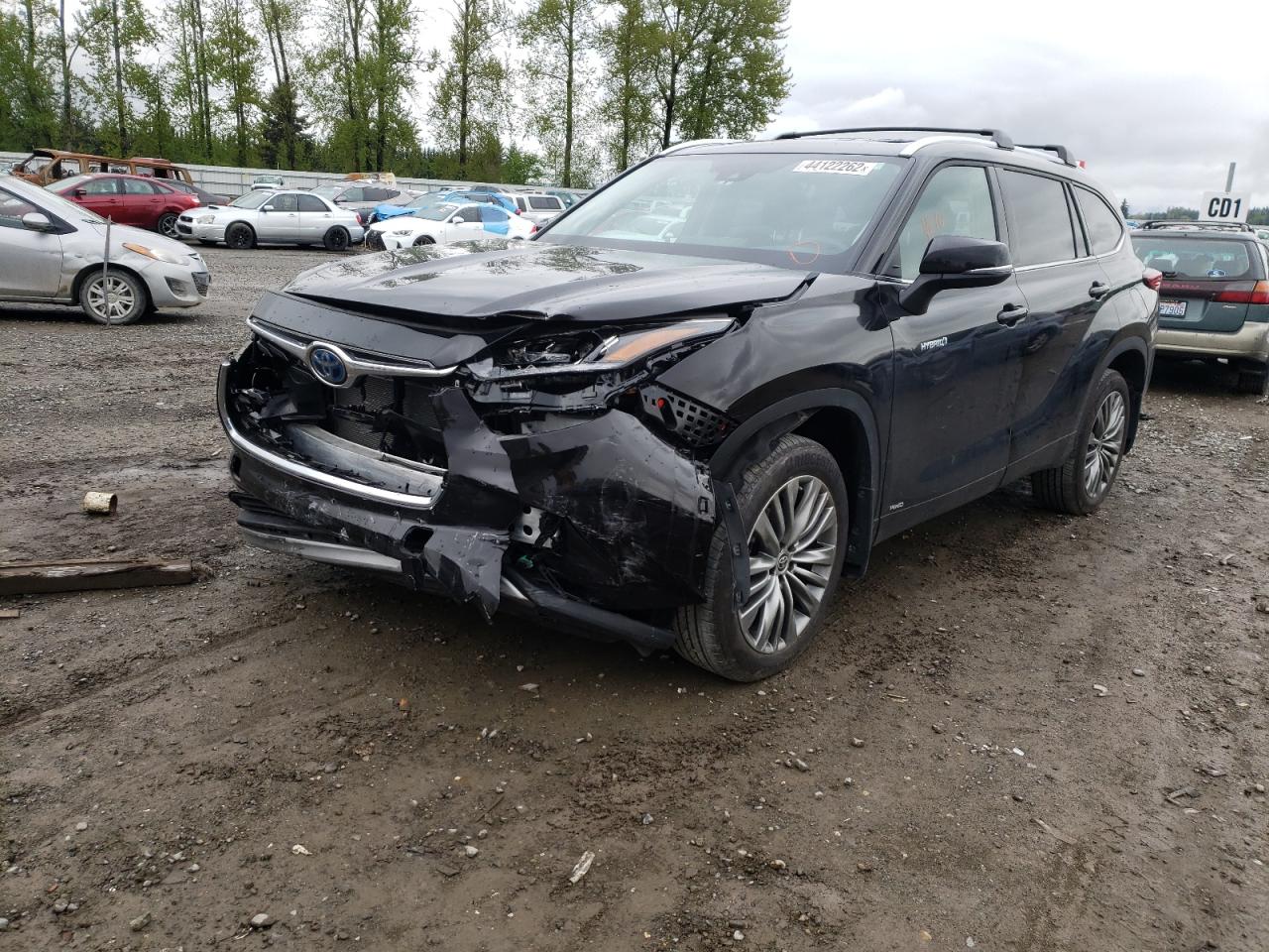 Photo 2 from auction – 2021 TOYOTA HIGHLANDER with VIN 5TDEBRCH3MS060444