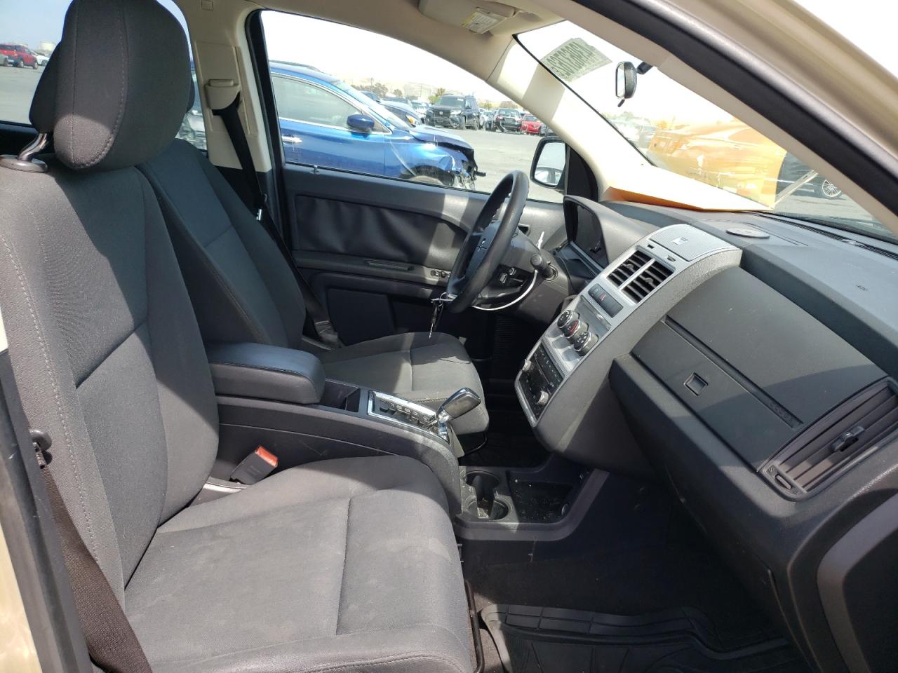 Foto 5 de la subasta – 2010 DODGE JOURNEY SE con VIN 3D4PG4FB1AT210530