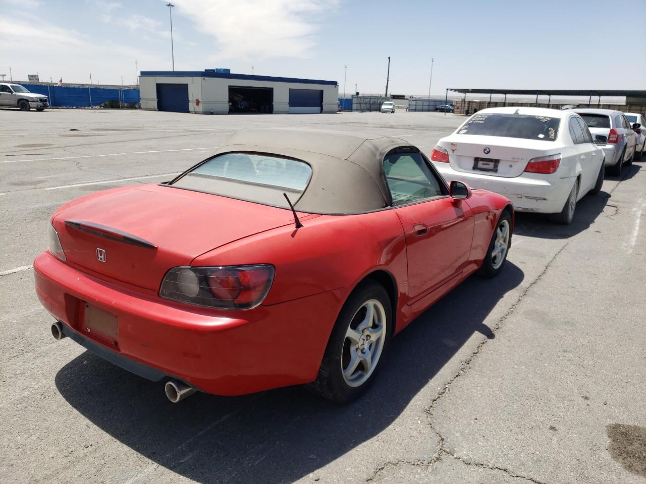 Photo 4 from auction – 2000 HONDA S2000 with VIN JHMAP1140YT001200