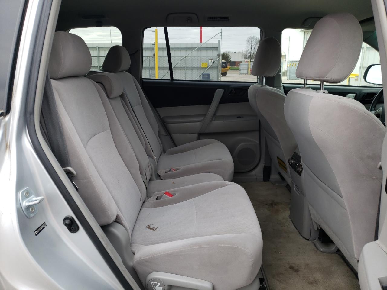 Photo 6 from auction – 2009 TOYOTA HIGHLANDER with VIN JTEDA41A292002715